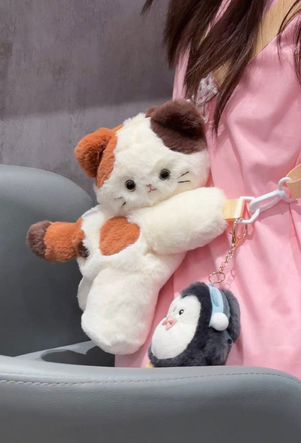Calico cat bag plush toy backpack as a birthday gift for a friend