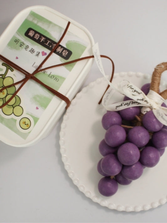 Grape essential oil Soap, Grape Soap on a Ropes, Decorative Soaps Bars, Handmade DIY Exquisite Home Decor and Gift Choice for Washing Hands and Fresh Air Men Women，Face & Body Bath Grapes Bunch Soap for Shower