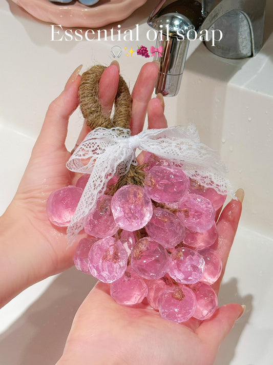 Crystal grape essential oil Soap on a Ropes, Decorative Soaps Bars, Handmade DIY Exquisite Home Decor and Gift Choice for Washing Hands and Fresh Air Men Women，Face & Body Bath Grapes Bunch Soap for Shower